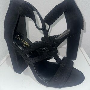 So Me Black Braided Heels